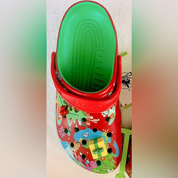 Disney Parks Christmas Holiday Crocs Classic Clog (Men 6/Women 8) - Picture 4 of 8